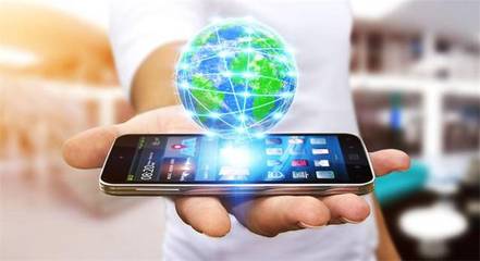 三大件,智能手機、電腦和網絡基礎設施