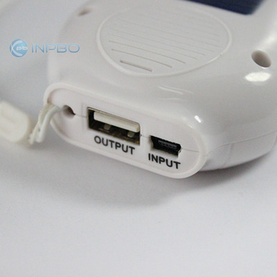 太陽能手電筒收音可照明可充電三合一指南針應急充電 產品全面解析